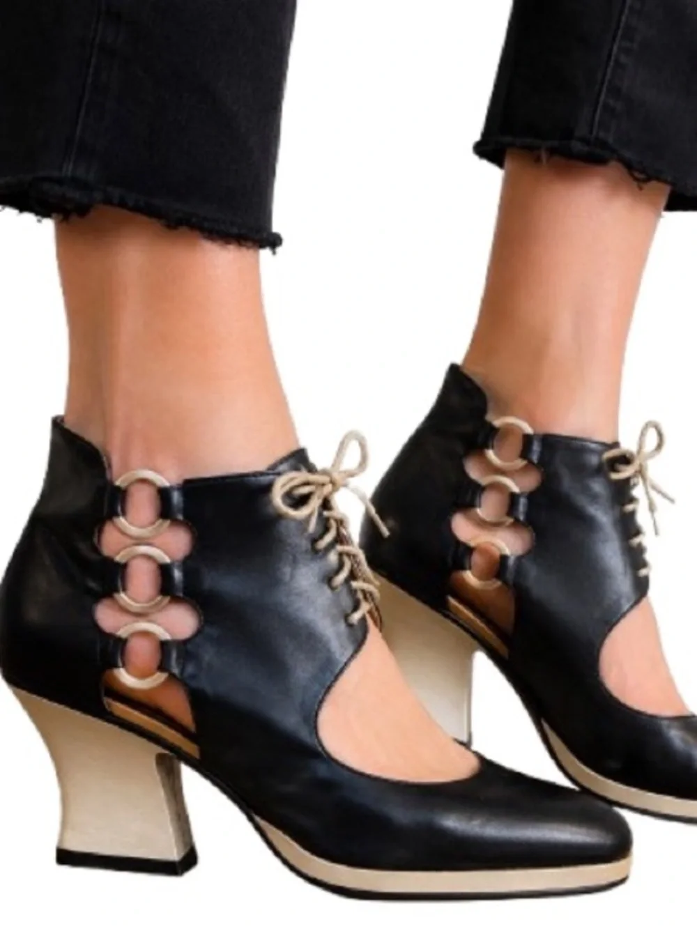 Vintage Rinaldi Italy Avant Garde Leather Lace Up Sculptural Heels EU 36.5